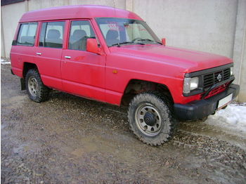 Mobil Nissan Wagon 2.7TD 4x4: gambar 1