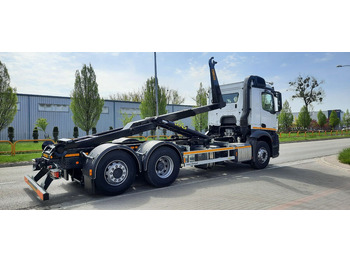 Hook lift baru Mercedes-Benz Actros 2542 KING HZ-20R: gambar 3 Hook lift baru Mercedes-Benz Actros 2542 KING HZ-20R: gambar 3