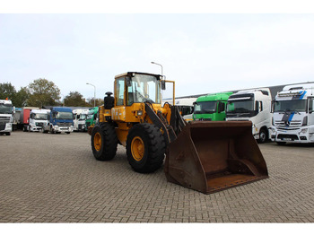 Wheel loader Volvo L70D: gambar 5