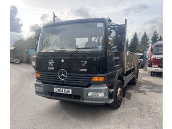 Truk flatbed MERCEDES-BENZ Atego