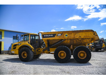 Tempat sampah artikulasi VOLVO A40F: gambar 3 Tempat sampah artikulasi VOLVO A40F: gambar 3