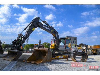 Ekskavator perayap VOLVO ECR235EL