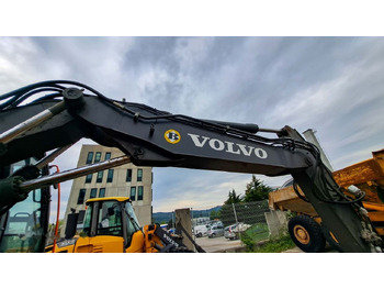 Boom VOLVO