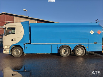 Truk tangki SCANIA G 450