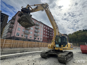 Ekskavator perayap KOMATSU PC210