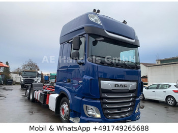 Pengangkut kontainer/ Container truck DAF XF 480