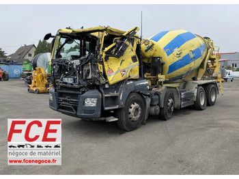 Truk pengaduk beton SCHWING STETTER