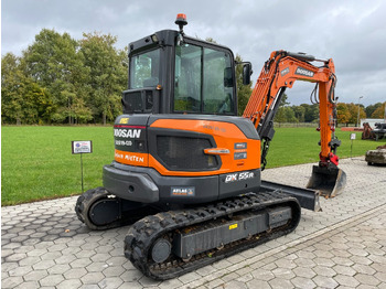 Ekskavator mini Doosan DX55R-7: gambar 2