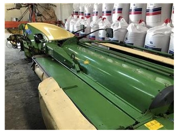 Mesin pemotong padang rumput KRONE Easycut