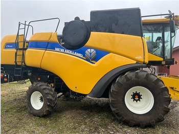 Pemanen gabungan NEW HOLLAND CX series