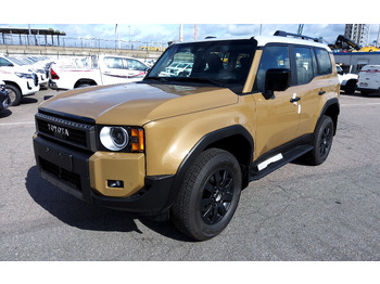Mobil TOYOTA Land Cruiser