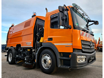 Penyapu jalan MERCEDES-BENZ Atego 1324