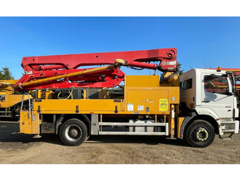 Truk pompa beton PUTZMEISTER