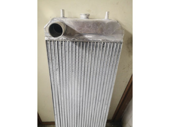 Radiator HITACHI