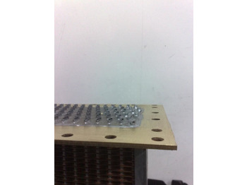 Radiator baru RADIATORE NH   W 190 76081144: gambar 2 Radiator baru RADIATORE NH   W 190 76081144: gambar 2