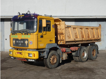 Truk jungkit MAN 27.364