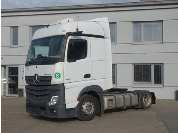 Tractor head MERCEDES-BENZ Actros 1845