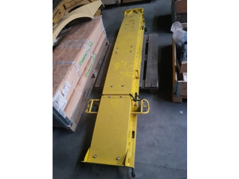 Peralatan untuk pembuatan jerami JOHN DEERE 8400