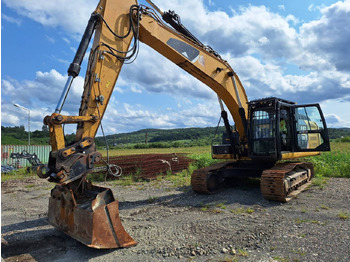 Ekskavator perayap CATERPILLAR 329ELN