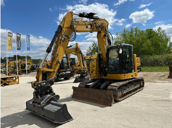 Ekskavator perayap CATERPILLAR 315FLCR