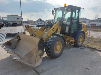 Wheel loader CATERPILLAR 906M