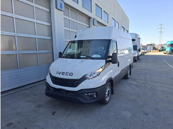 Van penumpang IVECO Daily 35s14