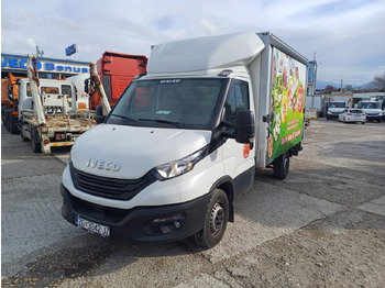 Van pengiriman IVECO Daily 35s18