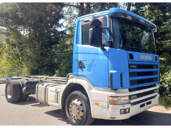 Truk sasis SCANIA R124