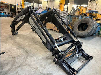 Pemuat depan untuk traktor