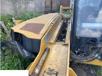 Hub roda untuk Peralatan pertanian Cat TH 220 B - Piasta Koła: gambar 2