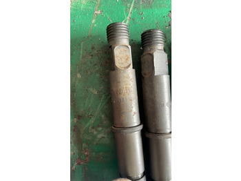 Injektor untuk Peralatan pertanian Deutz BF4M2012 wtryski 02931905: gambar 4