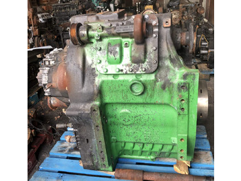 Penularan JOHN DEERE