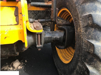 Pelek JCB