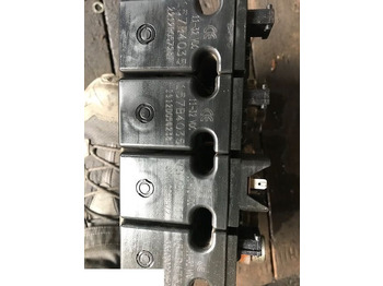 Sistem listrik untuk Peralatan pertanian Sauer Danfoss - Cewki Proporcjonalne Rozdzielacz Elektrozawory: gambar 3 Sistem listrik untuk Peralatan pertanian Sauer Danfoss - Cewki Proporcjonalne Rozdzielacz Elektrozawory: gambar 3