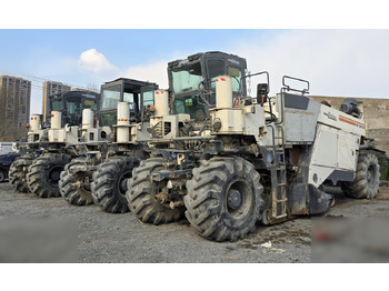 Stabilisator tanah WIRTGEN