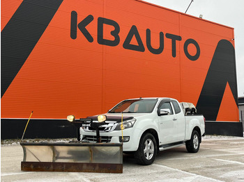 Truk pikap ISUZU