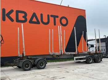 Trailer pengangkut kayu