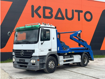 Truk skip loader MERCEDES-BENZ Actros 1832