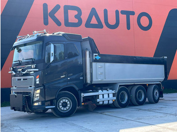 Truk jungkit VOLVO FH 750