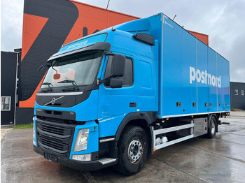 Truk box Volvo FM 330 4x2 BOX L=7694 mm: gambar 2