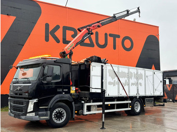 Truk flatbed VOLVO FM 330