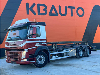 Pengangkut kontainer/ Container truck VOLVO FM 330