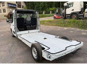 Truk sasis, Van pengiriman Renault Master: gambar 3