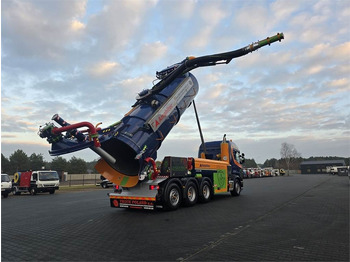 Ekskavator SCANIA G