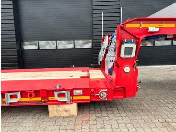 Semi-trailer low bed Faymonville 2 achs tiefbett / 2 x ausziehbar / 16.850 mm: gambar 4