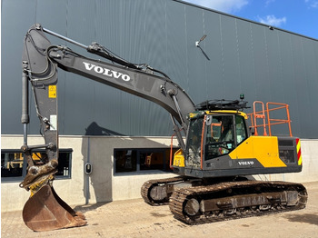 Ekskavator perayap VOLVO EC220EL
