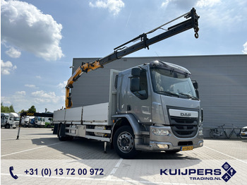 Truk derek DAF LF