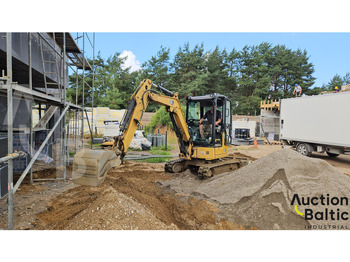 Ekskavator mini CATERPILLAR 303CR