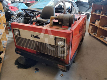Penyapu jalan HAKO