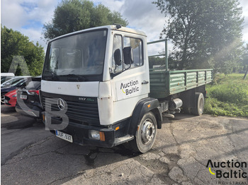 Truk flatbed MERCEDES-BENZ